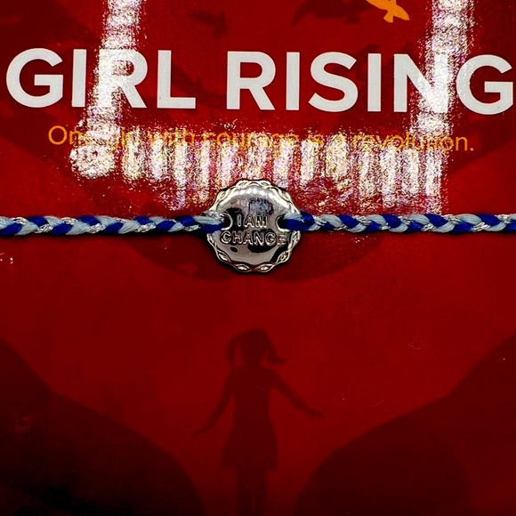 GIRL RISING Sterling Silver “I AM CHANGE” Bracelet - Picture 3 of 7